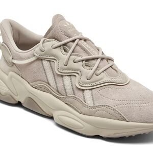 ADIDAS OZWEEGO SIZE 6.5